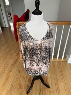 Bleu Rod Beattie Neutral Swirl V-Neck Tunic